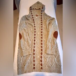 POL Hooded Beige Cable Knit Cardigan with Brown Accents, size medium